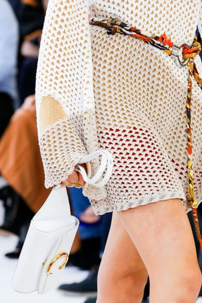 Look 79